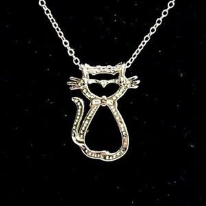 AVX Beautiful Sterling 925 Silver “Cat” Necklace